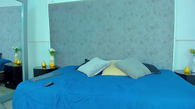 Latrellx7 online show from 17, 3, 2025