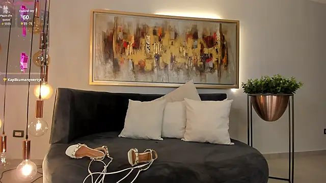 GiaFerrara online show from 4, 3, 2026