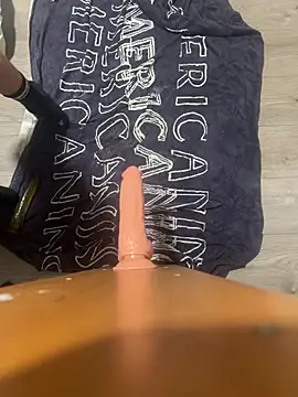 Traicyhot online show from 2, 6, 2026