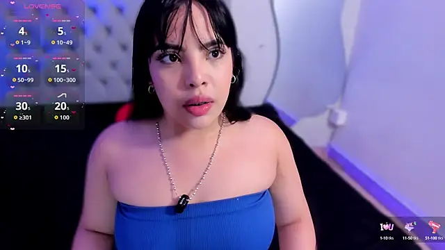 Snapshot of martina_monrohe chatting on 4, 10, 2025 martina monrohe online show from 4, 10, 2025