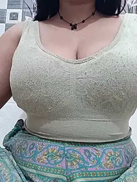 Snapshot of cute-mahek chatting on 29, 5, 2026 cute-mahek online show from 29, 5, 2026
