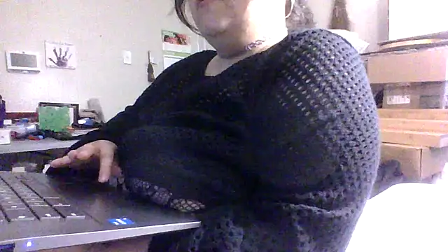 Enchanted Succubus online show from 16, 6, 2026