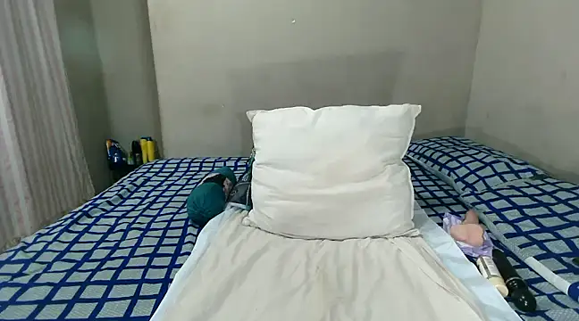 WetwetPussy31 online show from 17, 1, 2025