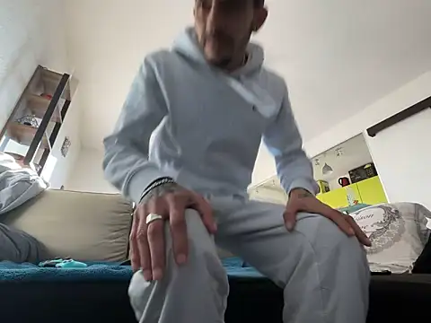 Rebeu313 online show from 26, 12, 2024