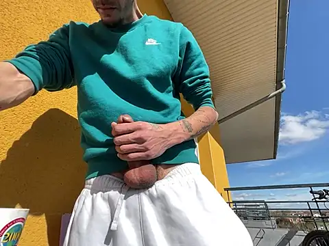 Rebeu313 online show from 10, 3, 2025