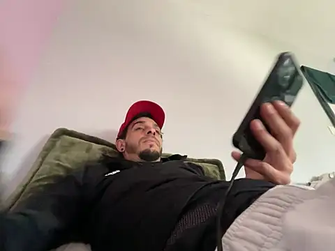 Rebeu313 online show from 8, 3, 2026