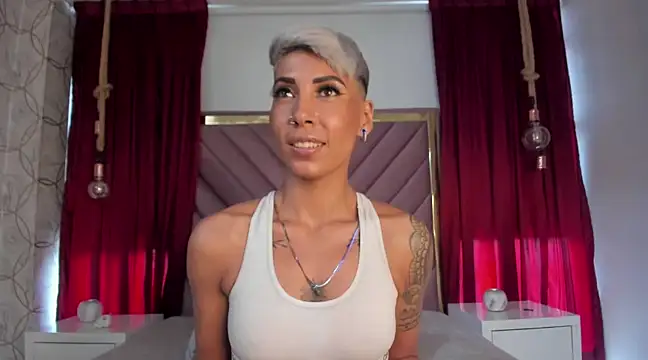 MiaMorgan  online show from 15, 2, 2025