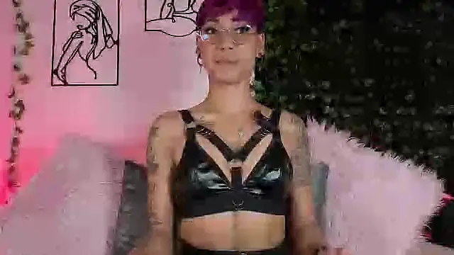 MiaMorgan  online show from 1, 10, 2025