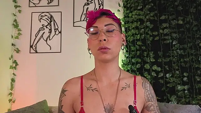 MiaMorgan  online show from 17, 2, 2026