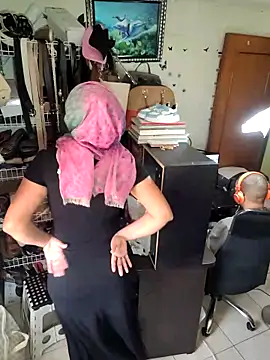 NAJWA-ARAB online show from 4, 11, 2025