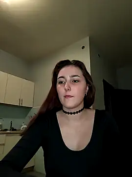 Snapshot of MiaStika chatting on 4, 12, 2024 MiaStika online show from 4, 12, 2024