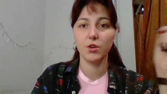 Snapshot of MiaStika chatting on 23, 2, 2025 MiaStika online show from 23, 2, 2025