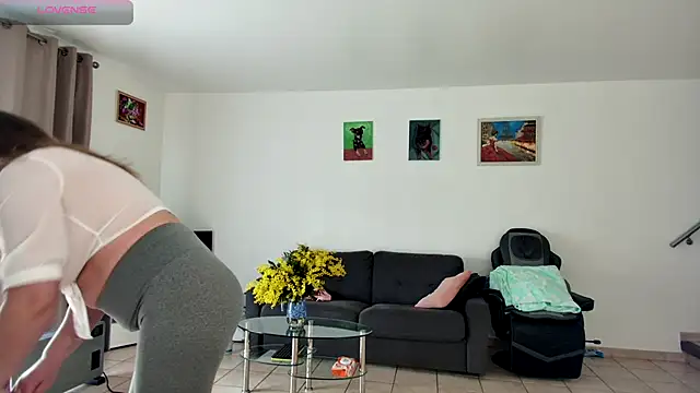 YOUR ELENA online show from 24, 1, 2025