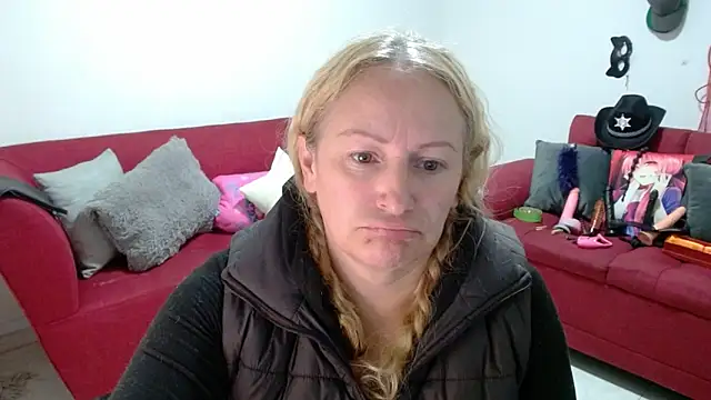 Snapshot of emperabigbootybigass chatting on 4, 2, 2026 emperabigbootybigass online show from 4, 2, 2026