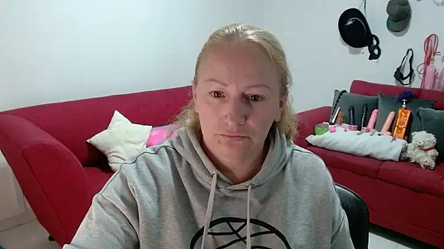 Snapshot of emperabigbootybigass chatting on 9, 2, 2026 emperabigbootybigass online show from 9, 2, 2026