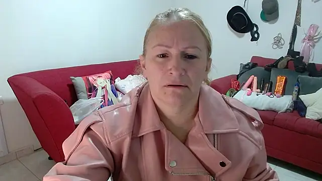 Snapshot of emperabigbootybigass chatting on 27, 2, 2026 emperabigbootybigass online show from 27, 2, 2026