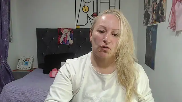 Snapshot of emperabigbootybigass chatting on 27, 6, 2026 emperabigbootybigass online show from 27, 6, 2026