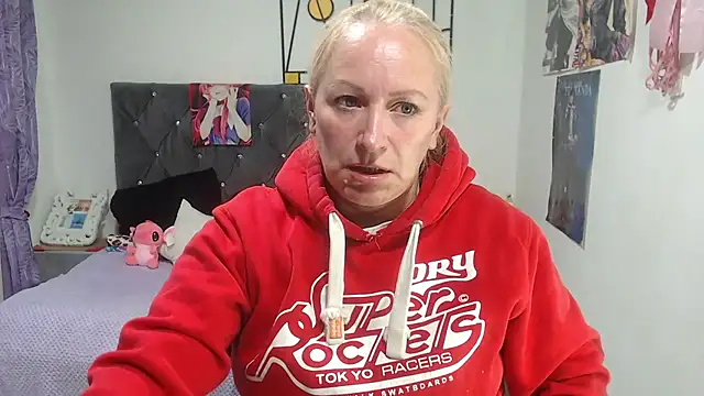 Snapshot of emperabigbootybigass chatting on 15, 7, 2026 emperabigbootybigass online show from 15, 7, 2026