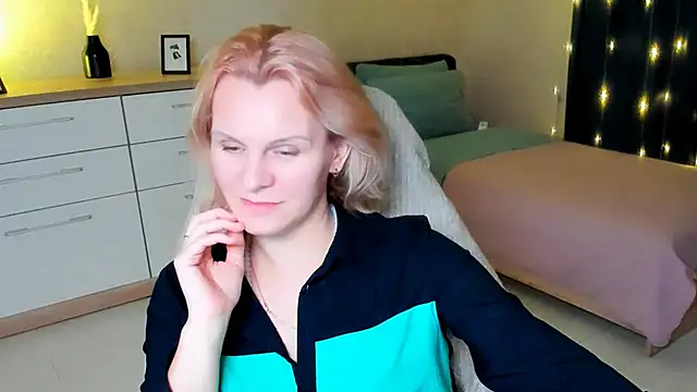 Louisa Bay online show from 6, 12, 2024