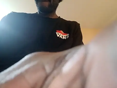 DevinToore online show from 19, 10, 2025