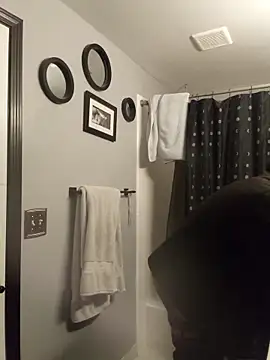 DevinToore online show from 8, 4, 2026