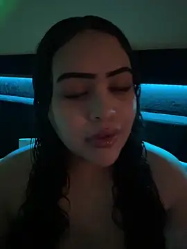 iTrapXXXBACKUP online show from 19, 4, 2026