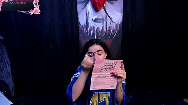 Snapshot of Kylie-fox chatting on 30, 9, 2025 Kylie-fox online show from 30, 9, 2025