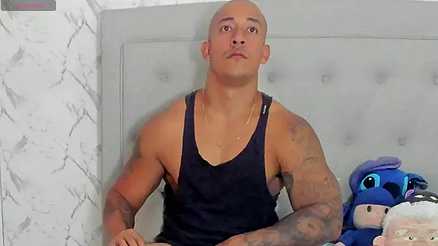 Snapshot of luigiferrara chatting on 7, 7, 2026 luigiferrara online show from 7, 7, 2026