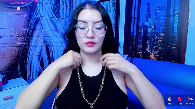 Violetaa diazz online show from 4, 2, 2025