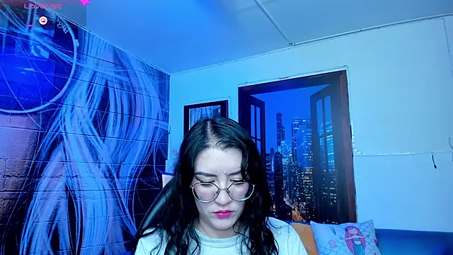 Violetaa diazz online show from 22, 3, 2025