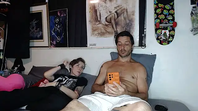 Snapshot of titclitcmndr chatting on 5, 2, 2025 titclitcmndr online show from 5, 2, 2025