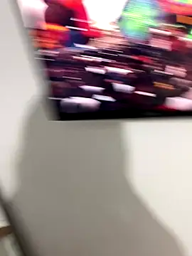 ANYLU19 online show from 4, 10, 2025