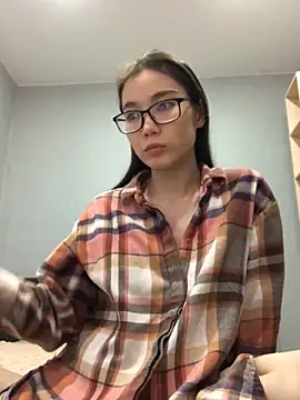 Milka23 online show from 9, 2, 2025