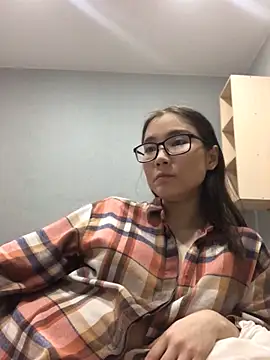 Milka23 online show from 9, 2, 2025