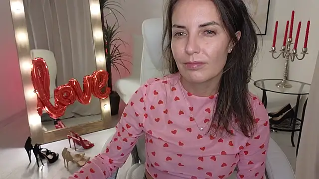 Beylly online show from 15, 2, 2025