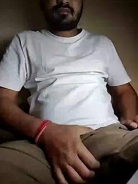 Jayesh Love online show from 4, 1, 2025