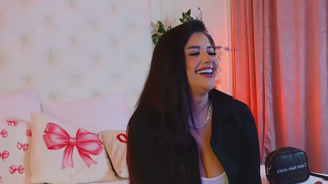Amberseyes online show from 1, 5, 2026