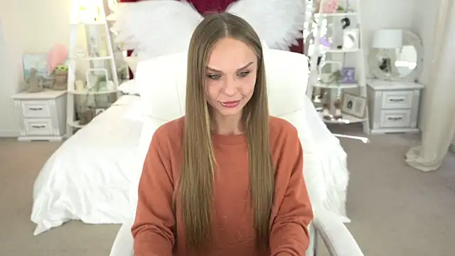 KiraGrayy online show from 25, 9, 2025