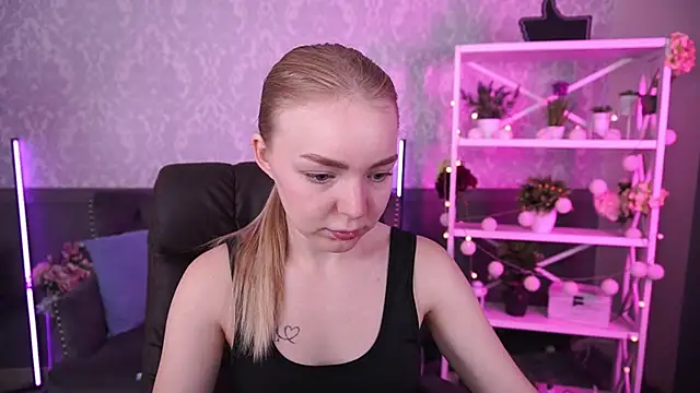 EmilySunshineS online show from 25, 9, 2025