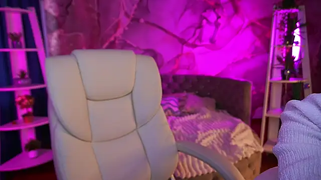 EmilySunshineS online show from 8, 3, 2026