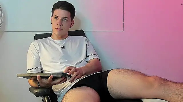 Snapshot of Adan_rivas_ chatting on 14, 1, 2025 Adan rivas online show from 14, 1, 2025