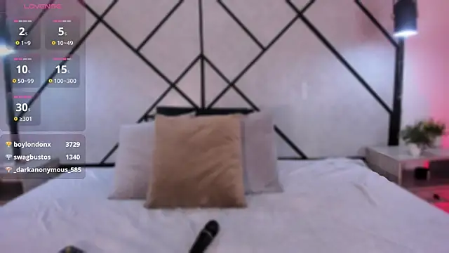 Snapshot of marie_miller_ chatting on 1, 2, 2025 marie miller online show from 1, 2, 2025