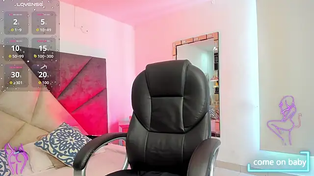 GiaFu online show from 25, 11, 2025