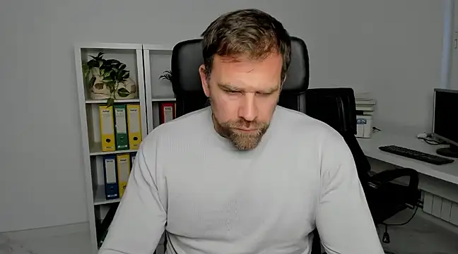 John-E-Dough online show from 11, 12, 2024