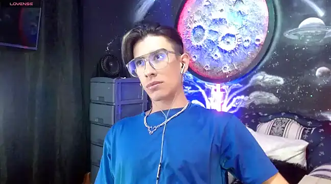 Snapshot of Yedrix chatting on 10, 3, 2025 Yedrix online show from 10, 3, 2025
