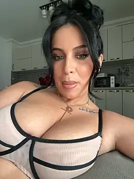 Snapshot of melissablack chatting on 9, 9, 2025 melissablack online show from 9, 9, 2025