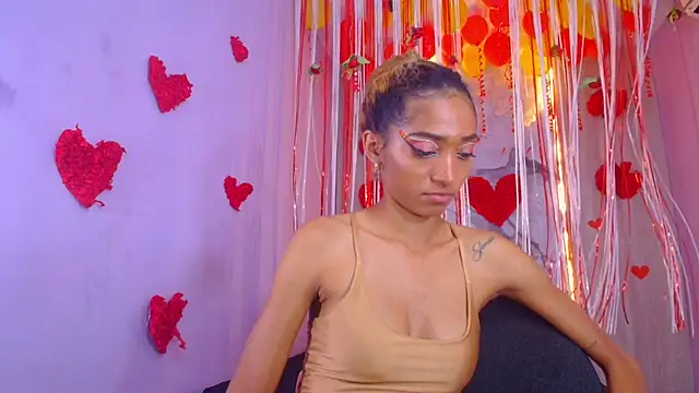 Charlotte Love10 online show from 12, 2, 2025