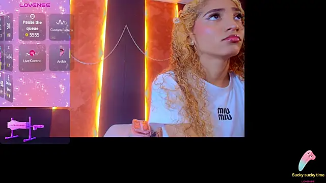 Charlotte Love10 online show from 23, 9, 2025