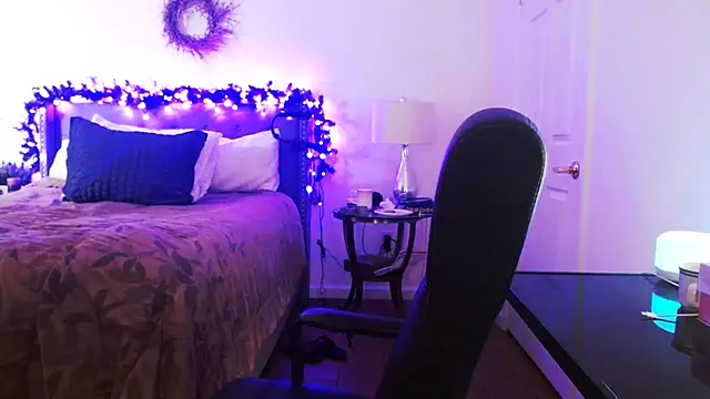 AlyssiaAmoreXO online show from 3, 3, 2026