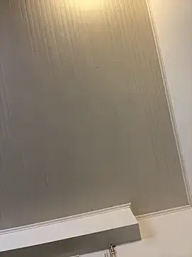 lescro95  online show from 11, 2, 2026